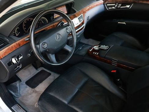 Used 2007 Mercedes-Benz S 550 image 19