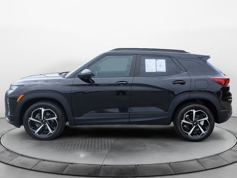 Used 2022 Chevrolet TrailBlazer RS FWD image 4