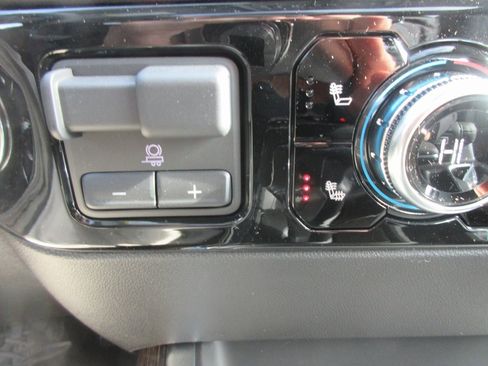 New 2026 GMC Sierra 1500 Elevation w/ Elevation Premium Package image 21