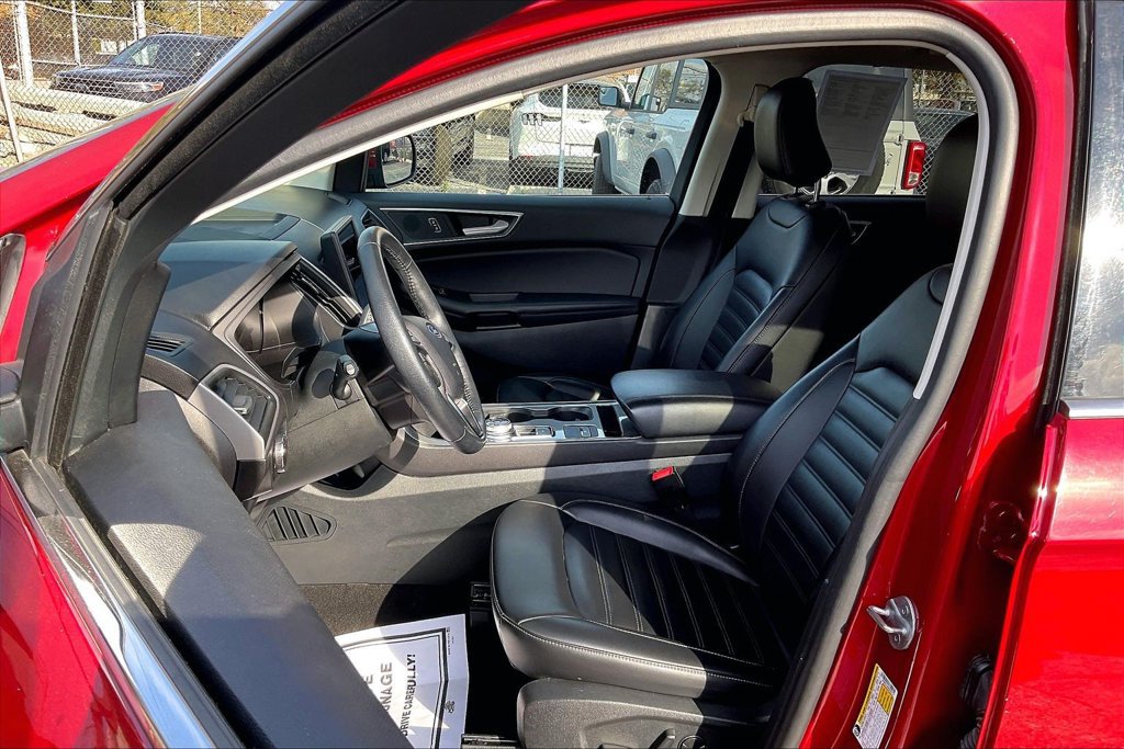 Certified 2024 Ford Edge SEL AWD/4WD image 24