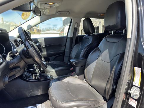 Used 2019 Jeep Compass Limited AWD/4WD image 21
