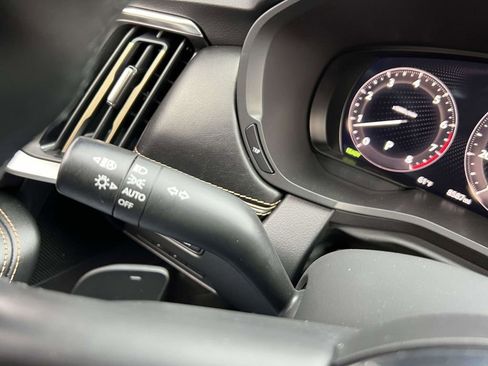 Used 2025 MAZDA CX-70 3.3 Turbo w/ Premium Plus Pkg image 37