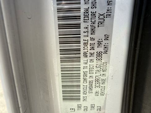 Used 2018 RAM 1500 Big Horn image 34