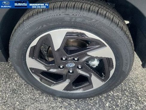 New 2026 Subaru Crosstrek 2.5i Limited AWD/4WD image 8