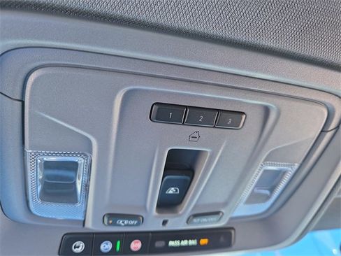 Used 2025 Chevrolet Silverado 1500 LT Trail Boss w/ Convenience Package II image 30