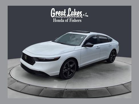 Used 2025 Honda Accord Sport image 1