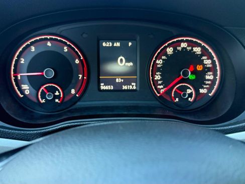 Used 2021 Volkswagen Passat 2.0T SE FWD image 10