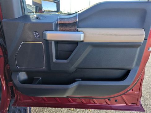 Used 2022 Ford F350 Lariat w/ Tremor Off-Road Package image 38