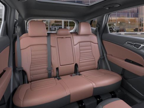 New 2025 Kia Sportage SX Prestige image 16