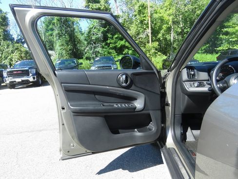 Used 2018 MINI Cooper Countryman SE image 10