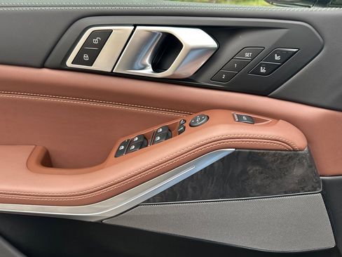 New 2026 BMW X5 xDrive40i w/ Executive Package image 8