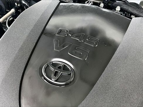 Used 2021 Toyota Tacoma SR5 image 29