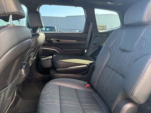 Used 2025 Kia Telluride SX Prestige X-Pro image 29