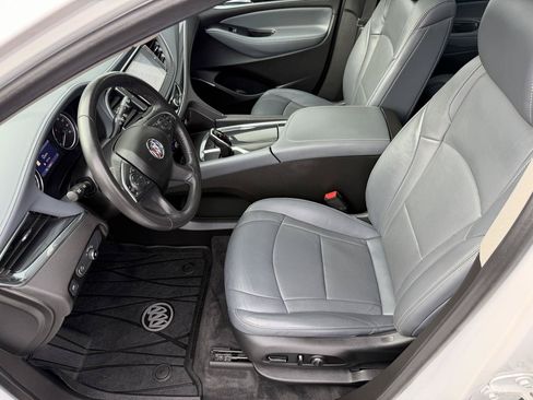 Used 2020 Buick Enclave Essence w/ Sport Touring Edition AWD/4WD image 9