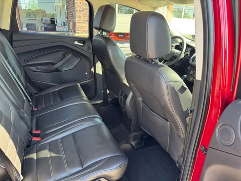 Used 2017 Ford Escape Titanium w/ Equipment Group 301A AWD/4WD image 35
