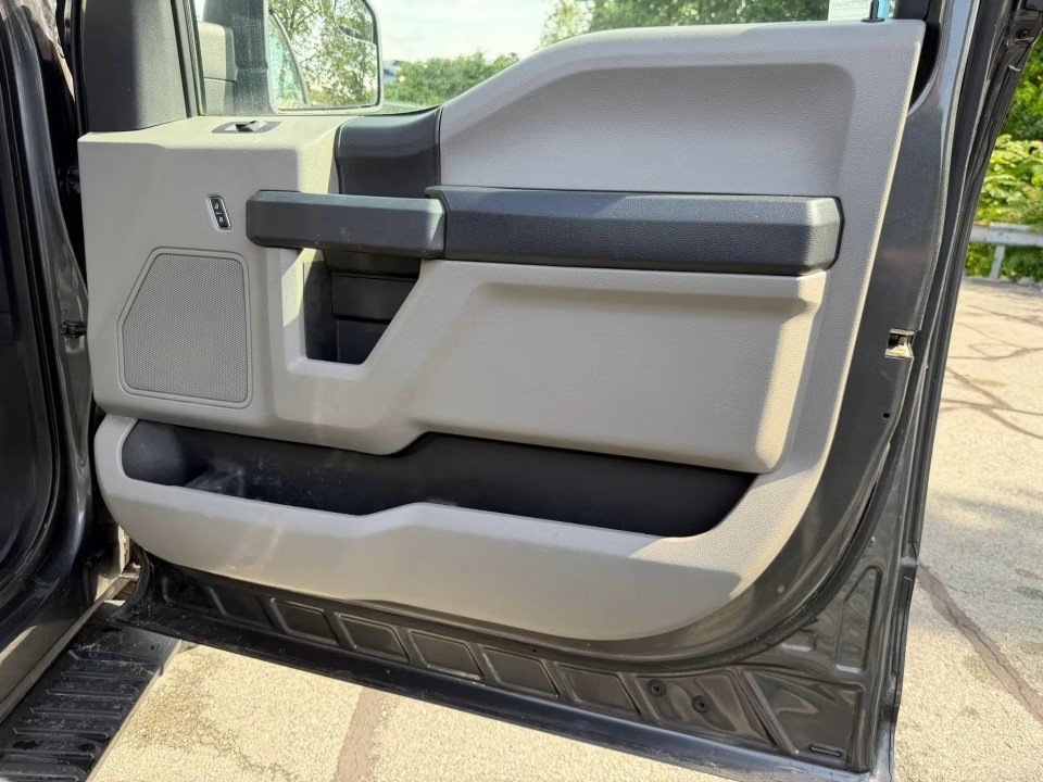 Used 2018 Ford F150 XL w/ Equipment Group 101A Mid AWD/4WD image 26
