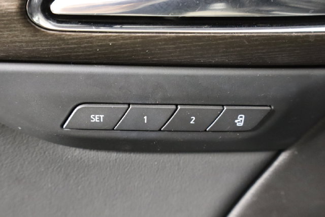 Used 2023 Buick Envision Avenir FWD image 20