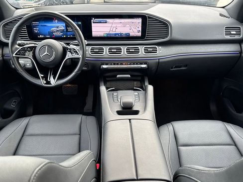 Used 2025 Mercedes-Benz GLE 450 4MATIC image 24