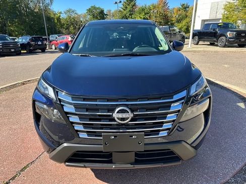New 2026 Nissan Rogue SV image 4