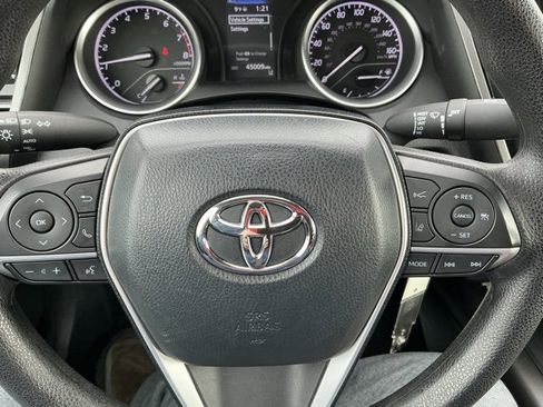 Used 2024 Toyota Camry LE image 27