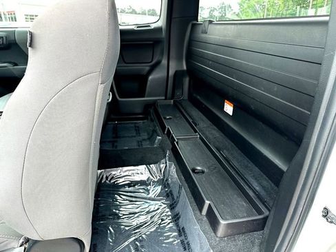 Used 2023 Toyota Tacoma SR RWD image 17