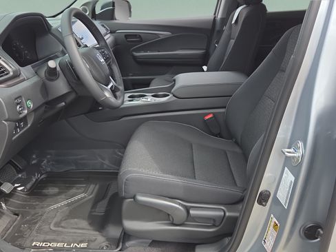 New 2026 Honda Ridgeline Sport image 9