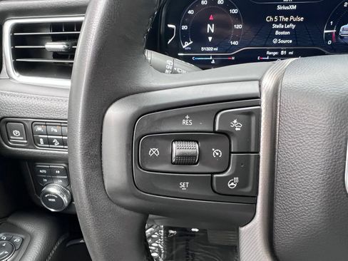 Used 2024 GMC Yukon XL Denali AWD/4WD image 36
