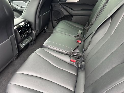 New 2026 Acura MDX SH-AWD image 11