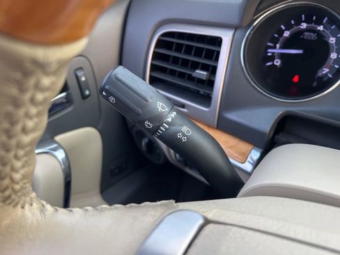 Used 2012 Lincoln MKZ image 15