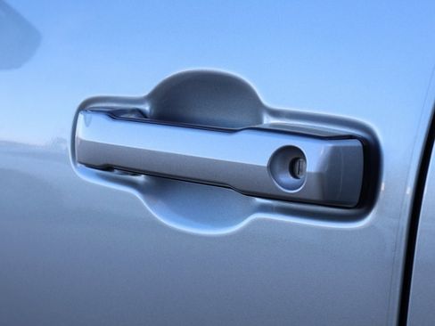 Used 2025 Toyota Tacoma 4x4 Double Cab image 20