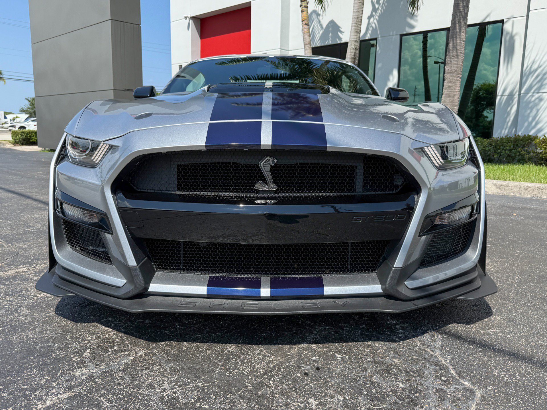 Used 2022 Ford Mustang Shelby GT500 w/ Handling Package RWD image 9
