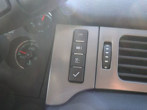 Used 2013 Chevrolet Silverado 1500 LTZ w/ LTZ Plus Package image 28