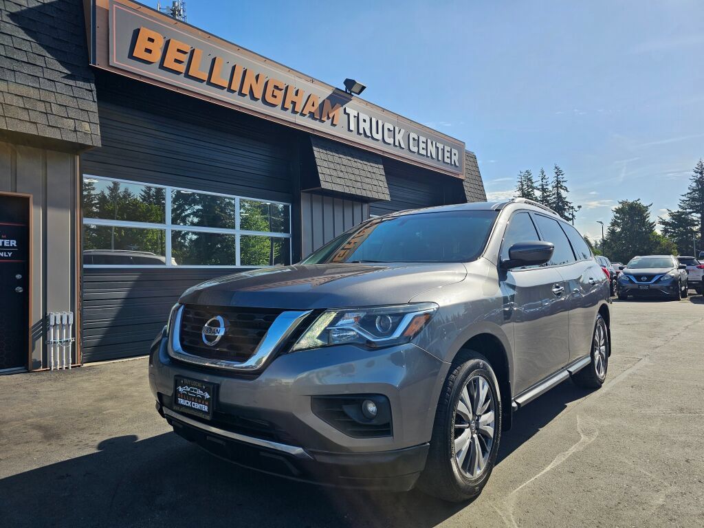 Used 2018 Nissan Pathfinder SV AWD/4WD image 1