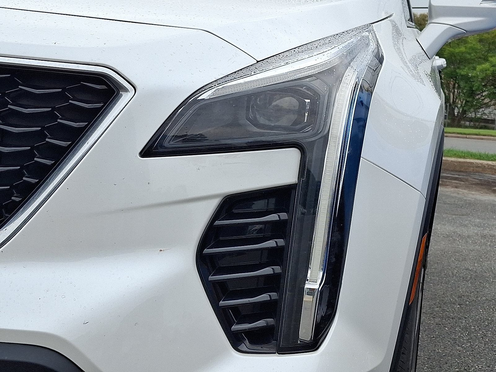 Certified 2023 Cadillac XT4 Sport AWD/4WD image 8