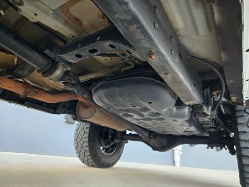 Used 2018 Toyota Tacoma TRD Off-Road image 38