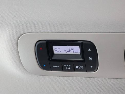 Used 2025 Honda Odyssey Elite image 23