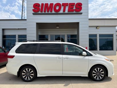Used 2020 Toyota Sienna Limited Premium