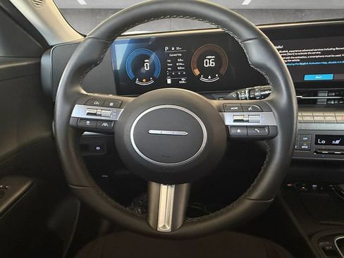 Used 2026 Hyundai Kona SEL Sport FWD image 21