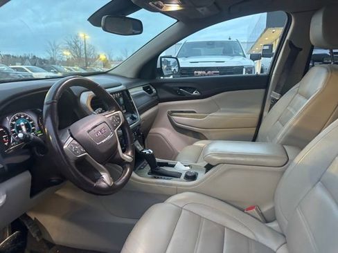 Used 2019 GMC Acadia Denali w/ LPO, Floor Liner Package image 10