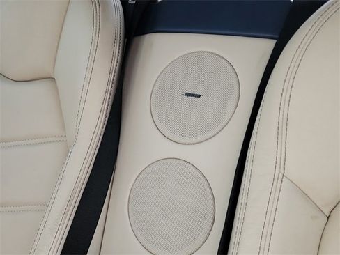 Used 2015 Maserati GranTurismo Sport image 9