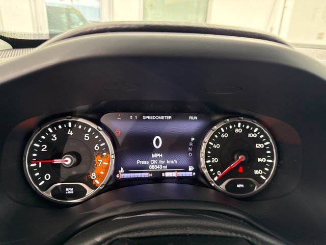 Used 2017 Jeep Renegade Limited FWD image 22