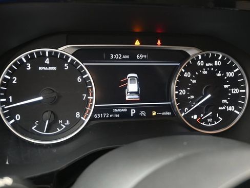 Used 2022 Nissan Pathfinder SV w/ SV Premium Package FWD image 23