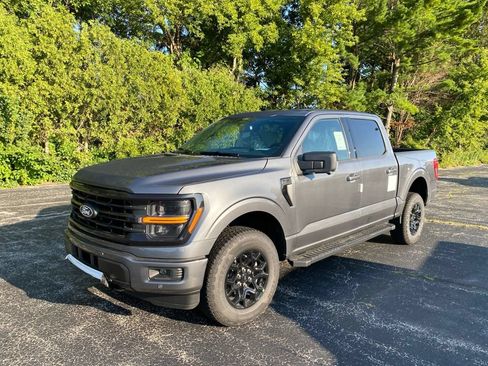 New 2026 Ford F150 XLT w/ Equipment Group 302A MID AWD/4WD image 12