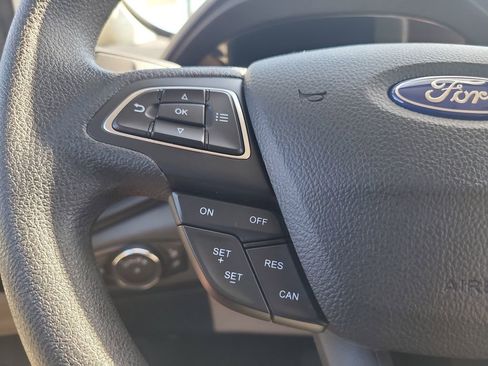 Used 2021 Ford EcoSport SE image 25