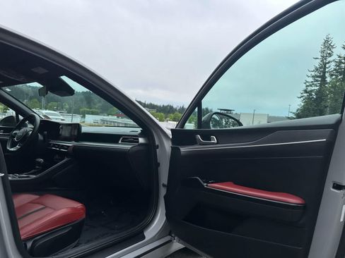 Used 2023 Kia K5 GT-Line w/ GT-Line Premium Package FWD image 15