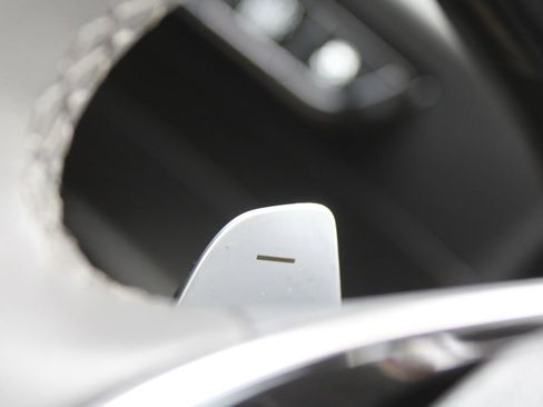 Certified 2024 Kia Niro EX image 29