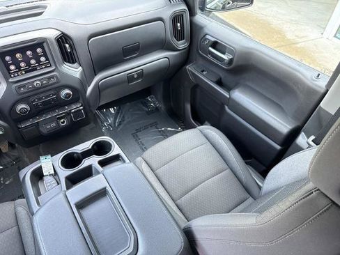 Used 2024 Chevrolet Silverado 1500 Custom Trail Boss AWD/4WD image 27