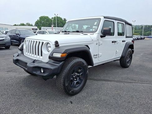 Certified 2020 Jeep Wrangler Unlimited Sport image 3