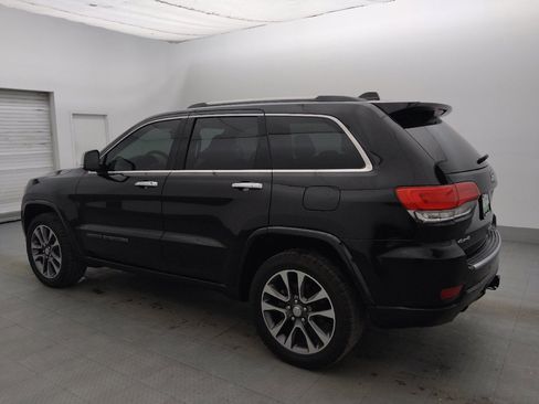 Used 2018 Jeep Grand Cherokee Overland AWD/4WD image 3