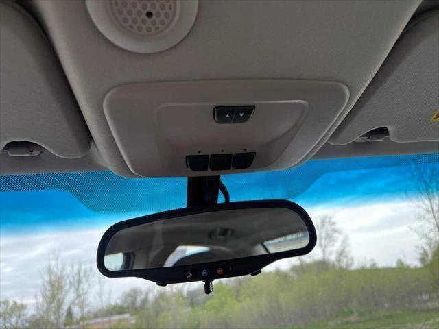 Used 2015 Chevrolet Impala LT w/ LT Sunroof Package FWD image 18